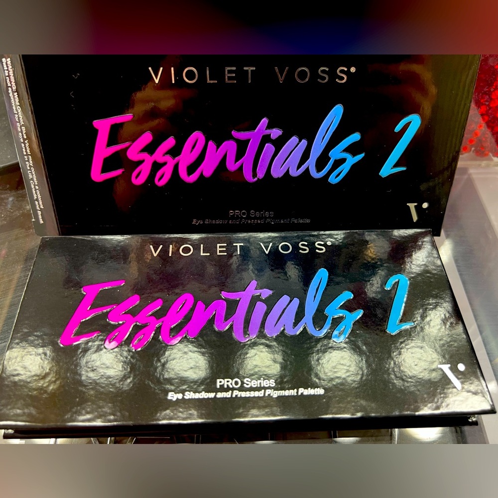 Violet Voss Essentials 2 Eyeshadow Palette